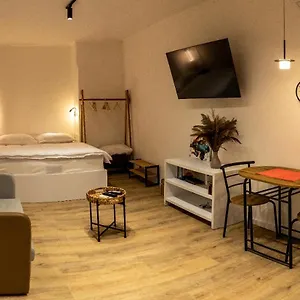  Apartment Blloku